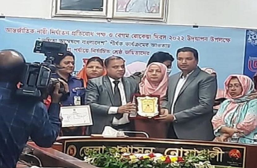 শ্রেষ্ঠ পুরষ্কার পেলেন যষদা রানী দাস