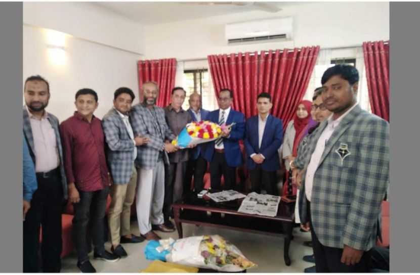 তথ্য সচিবের সাথে ফেনী রিপোর্টার্স ইউনিটির নেতৃবৃন্দের সৌজন্য সাক্ষাৎ (ছবি : সংগৃহিত)