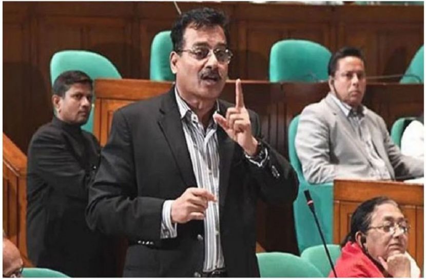 পদত্যাগ করছেন বিএনপির হারুন