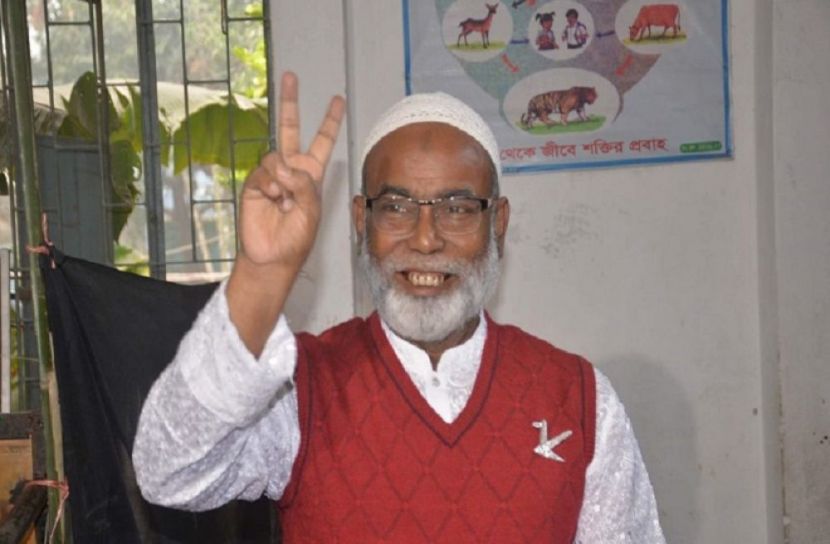 বিপুল ভোটে এগিয়ে মোস্তফা