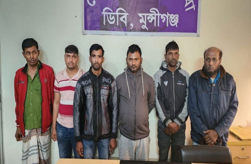 চোরাই অটোসহ ৬ চোর গ্রেফতার