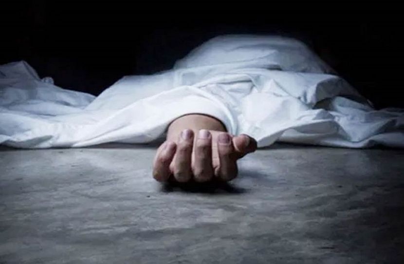 বাসা থেকে স্বামী-স্ত্রীর লাশ উদ্ধার