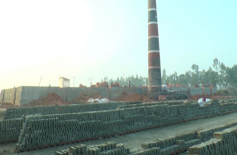 প্রবাসীর ব্রিকস জোরপূর্বক দখল করার অভিযোগ