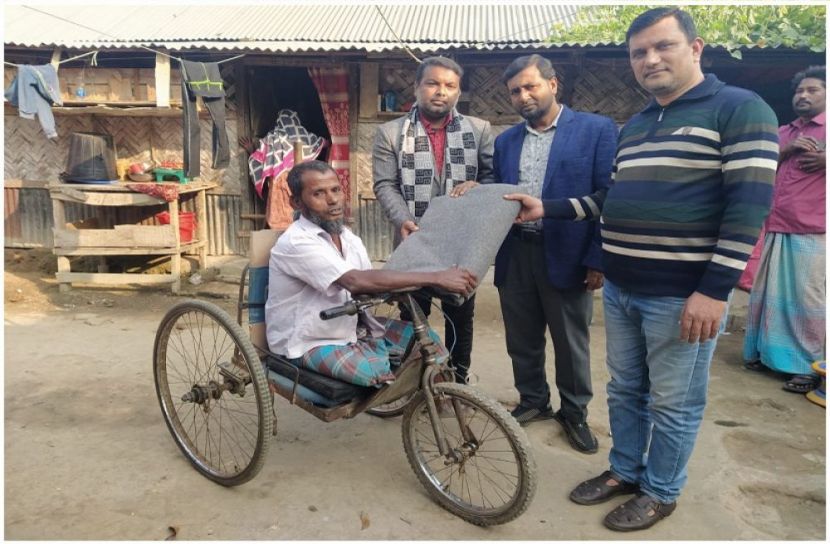 ছবি সংগ্রহে আবু রা‌সেল সুমন