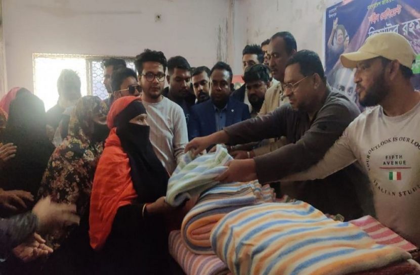 মুন্সীগঞ্জে ছাত্রদলের কম্বল বিতরণ