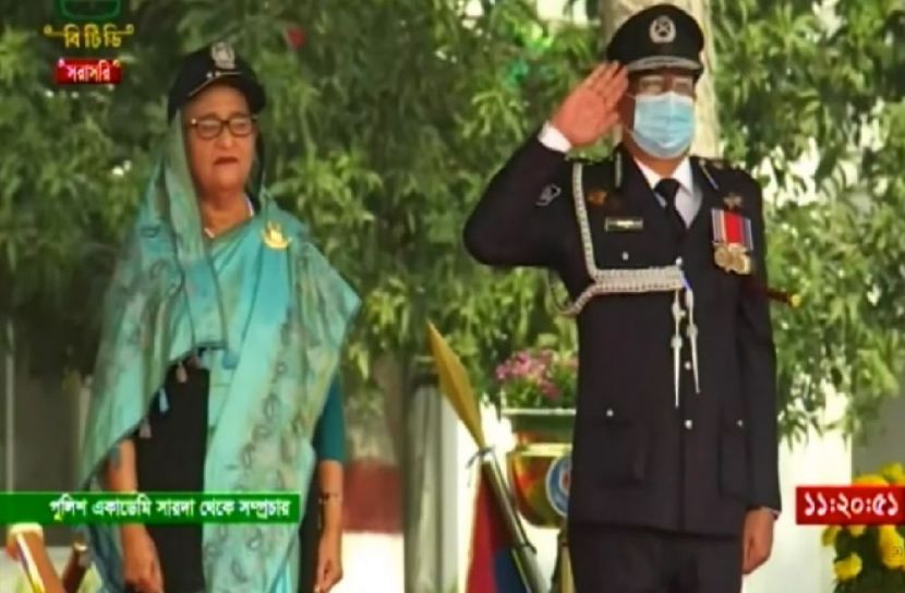 সারদা একাডেমিতে প্রধানমন্ত্রী