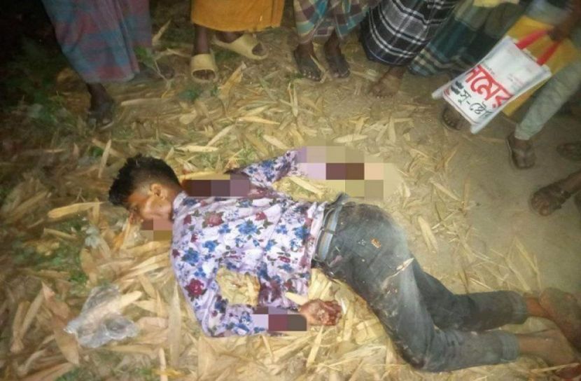 স্কুল ছাত্রের গলাকাটা লাশ উদ্ধার