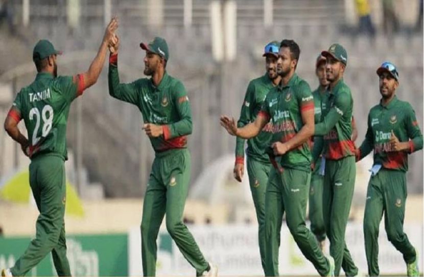 চট্টগ্রামের উদ্দেশ্যে তামিমের দল