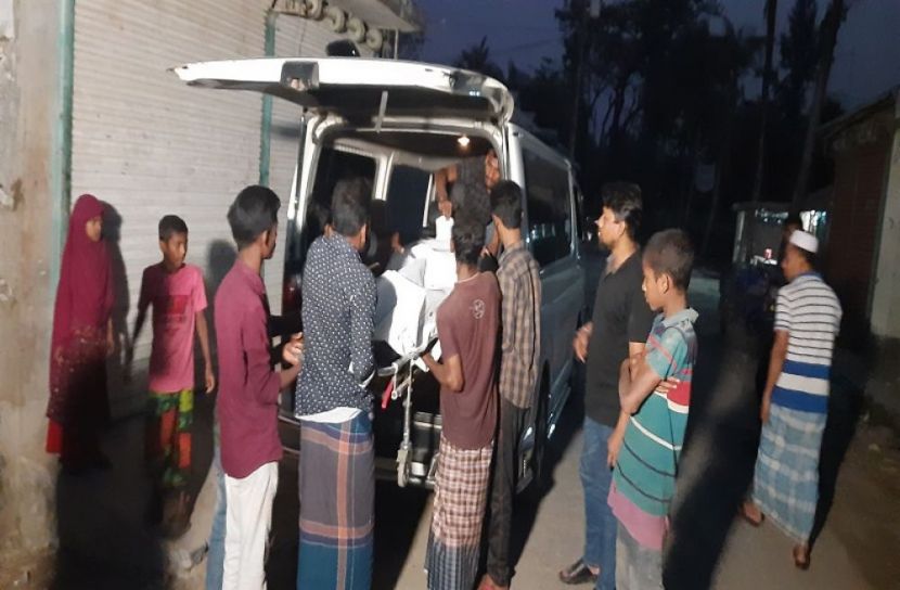 লাকড়ি কুড়াতে গিয়ে লাশ হয়ে ফিরল তরুণী