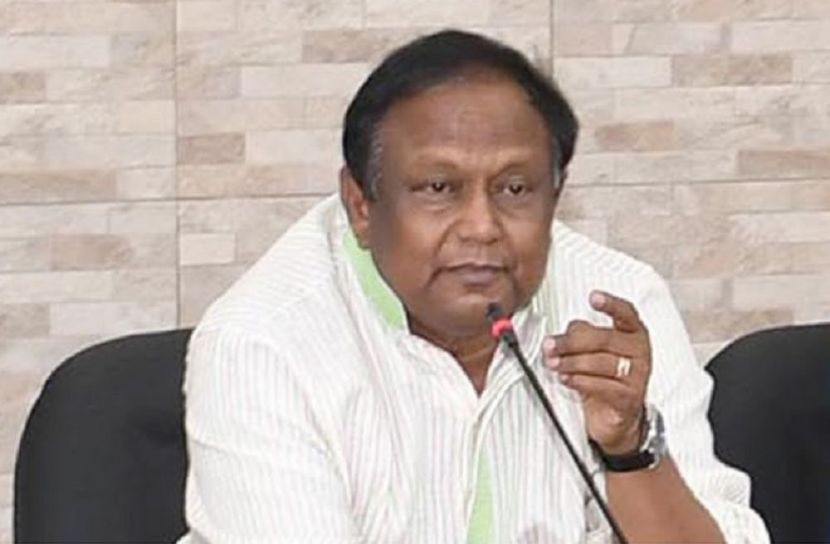 সাশ্রয়ী মূল্যে খাবার দেওয়ার চেষ্টায় প্রধানমন্ত্রী