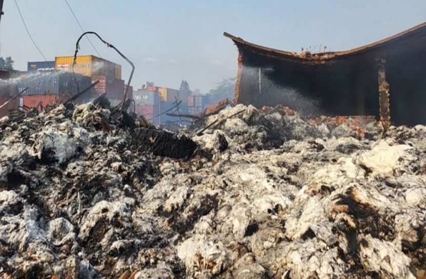 ২১ ঘণ্টা পর আগুন নিয়ন্ত্রণে