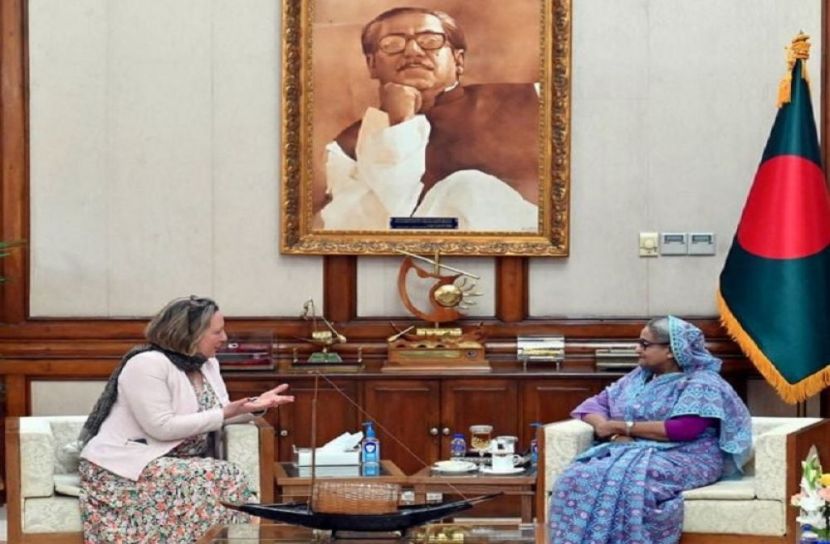 ইসি সম্পূর্ণ স্বাধীন