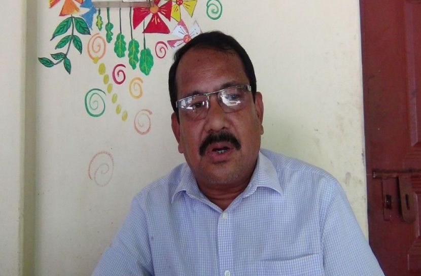 ঠাকুরগাঁওয়ে ট্যাক্সের নামে টাকা আদায়ের অভিযোগ