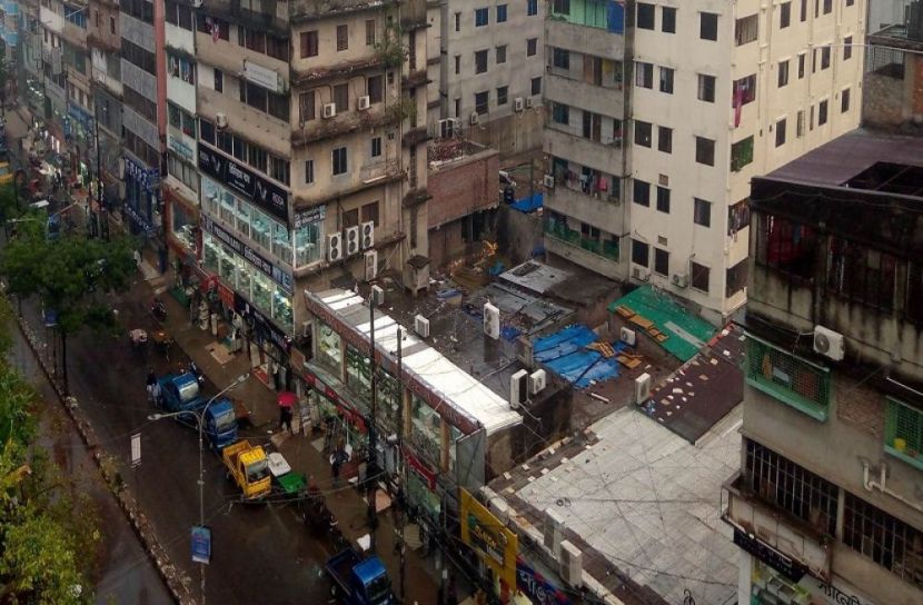 দ্বিতীয় রমজানে রাজধানিতে স্বস্তির বৃষ্টি
