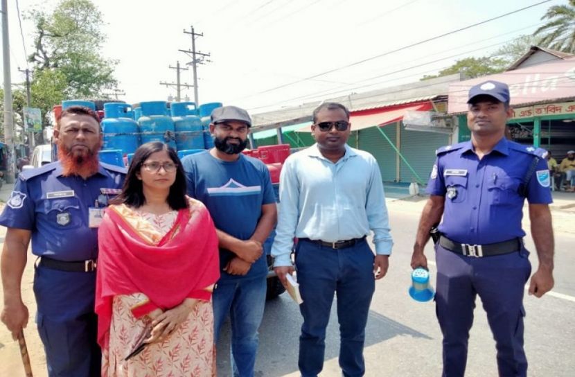 শ্রীনগরে ৫ প্রতিষ্ঠানকে জরিমানা