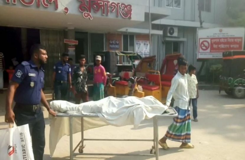 ডাকাত নয় ছেলেদের হাতে বাবা খুন!