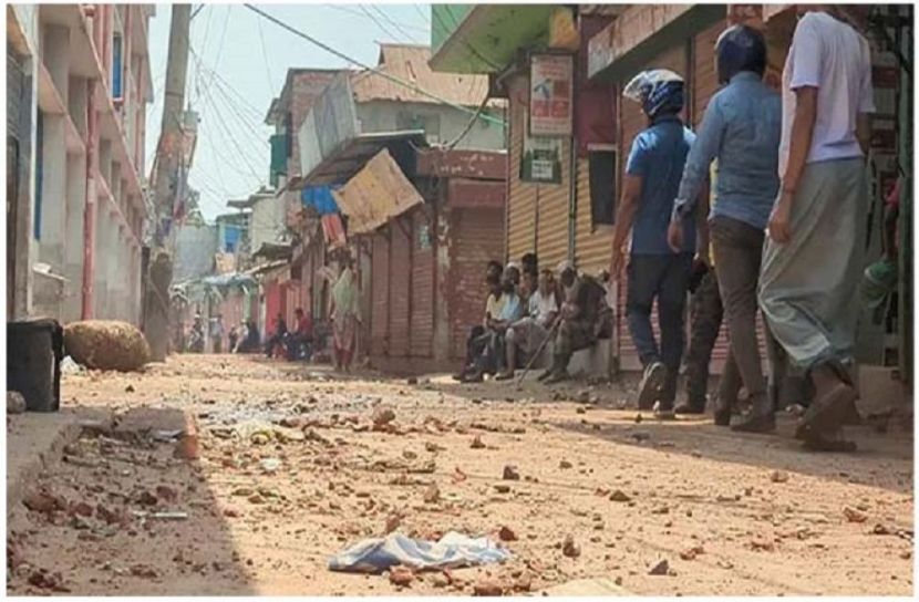 তিন গ্রুপের সংঘর্ষে গুলিবিদ্ধ ৪