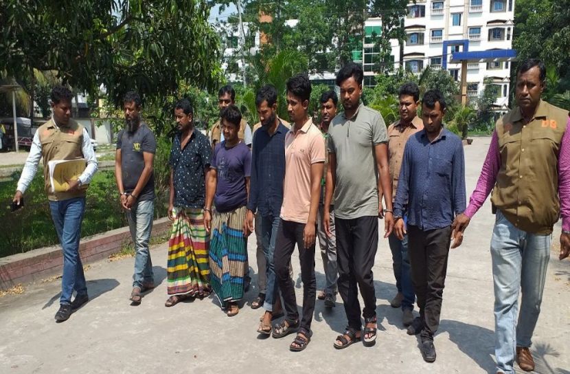মুন্সীগঞ্জে ডাকাত চক্রের ৭ সদস্য গ্রেফতার