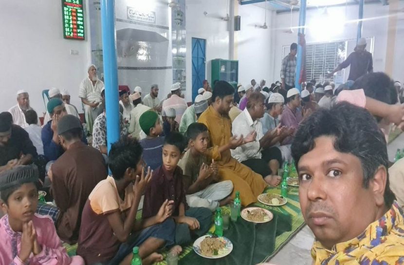 পশ্চিম দেওভোগ সোসাইটির ইফতার মাহফিল