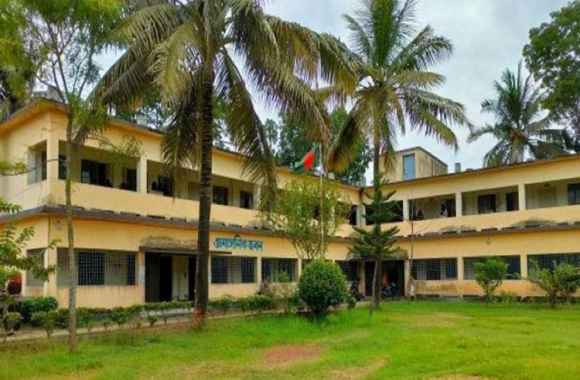 কাজী সিরাজুল ইসলাম মহিলা কলেজে ভর্তি শুরু 