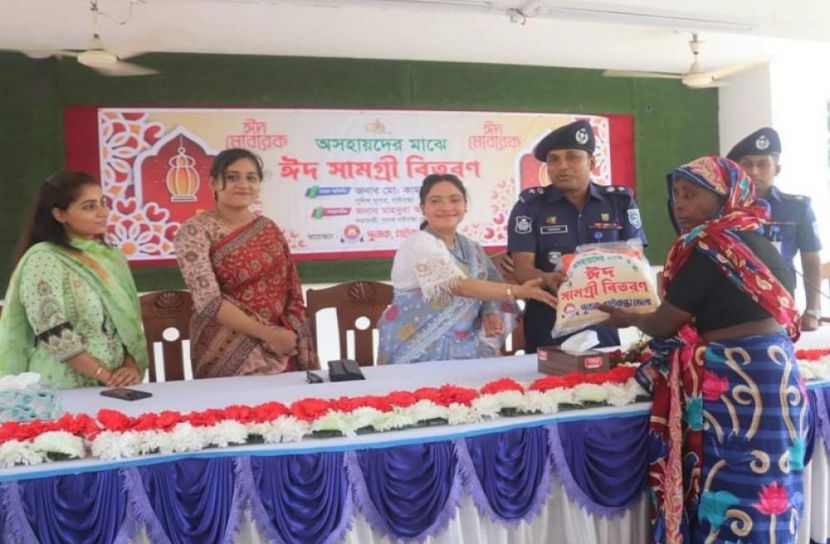 পুনাকের আয়োজনে ঈদ সামগ্রী বিতরণ
