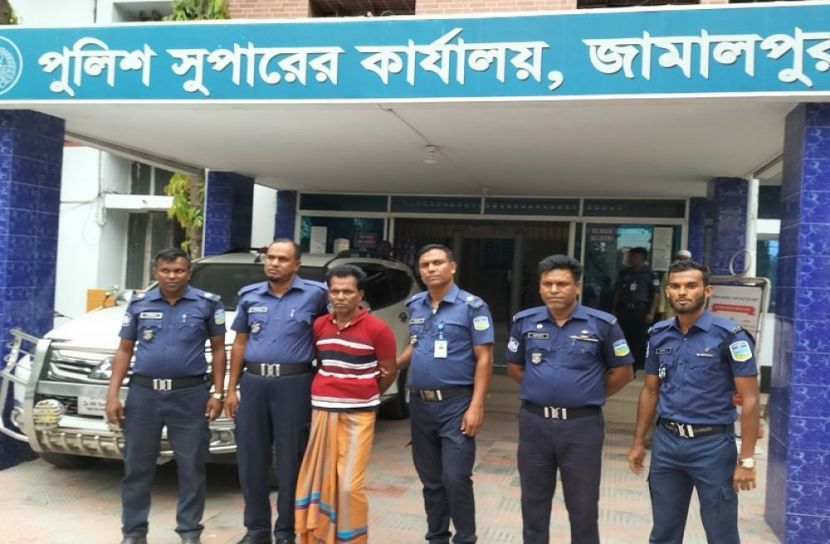 জামালপুরে অস্ত্রসহ গ্রেফতার ১