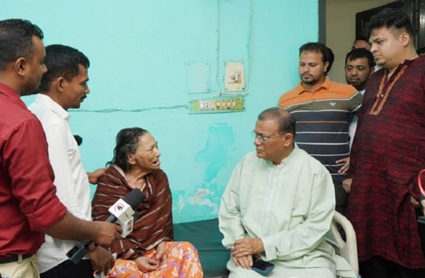 সন্তানের উচিত বাবা-মা'র সেবা করা