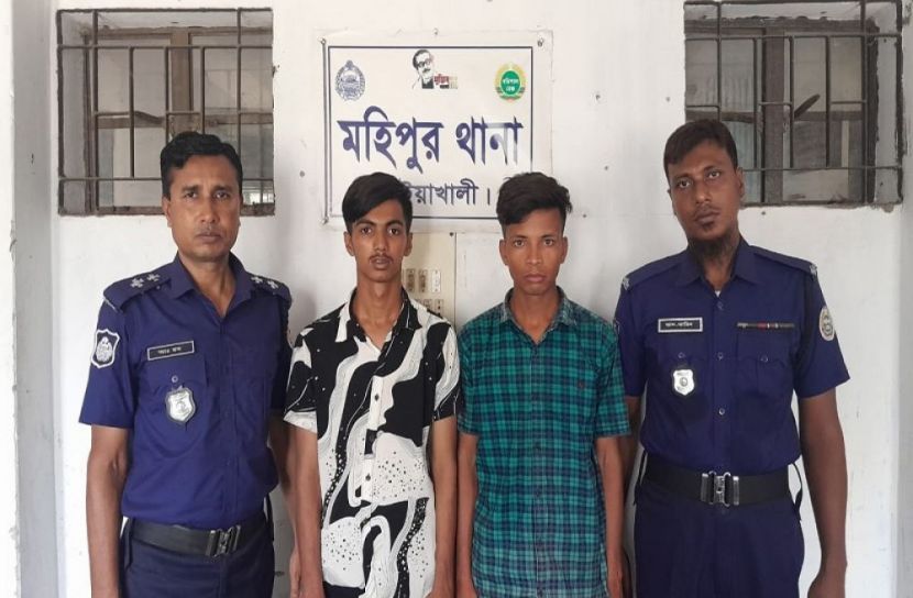 পর্যটকদের মারধর-টাকা ছিনতাই, গ্রেফতার ২