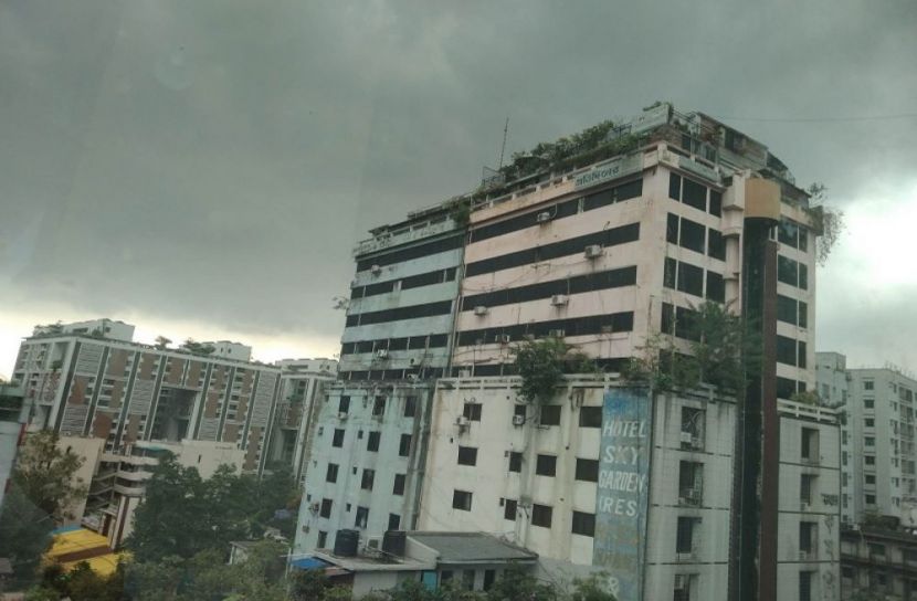 ঝড়ো হাওয়া বয়ে যেতে পারে