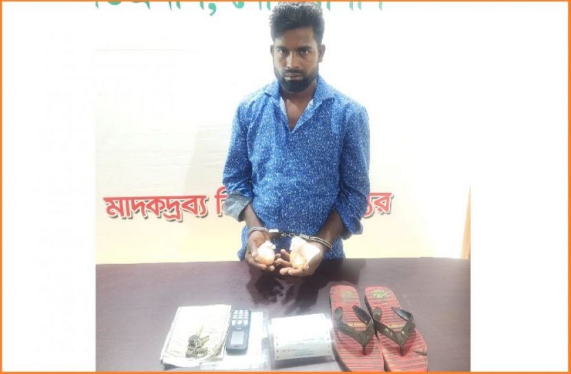 স্যান্ডেলে ইয়াবা পাচার, গ্রেফতার ১
