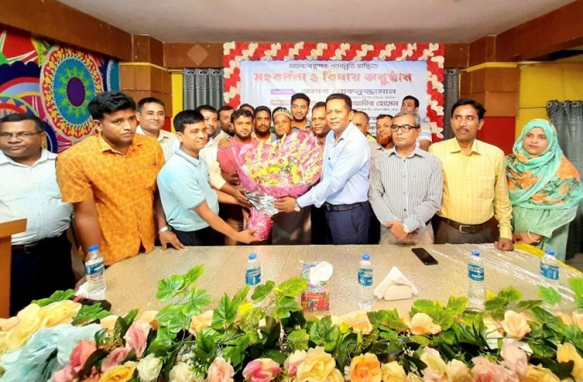 পদোন্নতি পাওয়া ২ কর্মকর্তাকে সংবর্ধনা