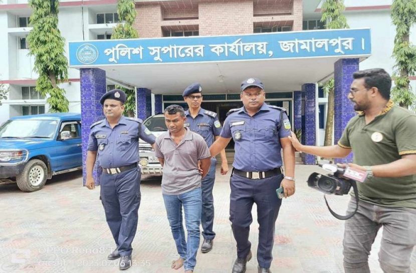 জামালপুরে অস্ত্রসহ গ্রেফতার ১