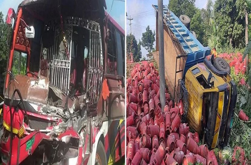 নাটোরে বাস-ট্রাক সংঘর্ষে নিহত ২
