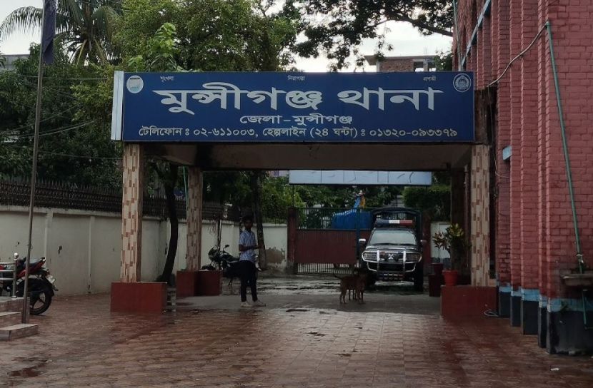 ভুক্তভোগীকেই মামলার হুমকি এসআই’র