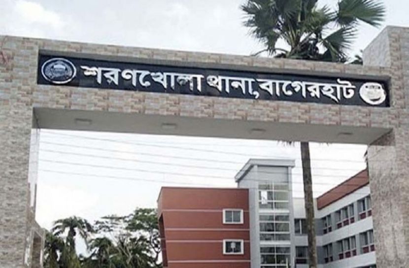 মা-মেয়েকে কুপিয়ে হত্যা, গ্রেফতার ৩