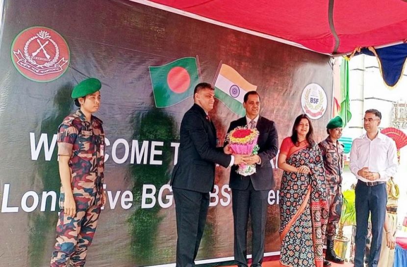 বিএসএফ প্রতিনিধিদলকে অভ্যর্থনা