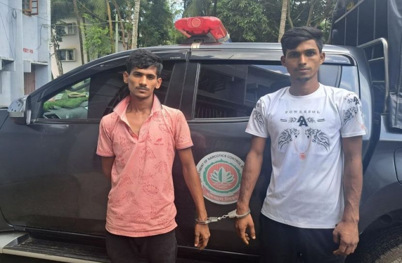 ইয়াবা সেবনের দায়ে ২ তরুণের কারাদণ্ড