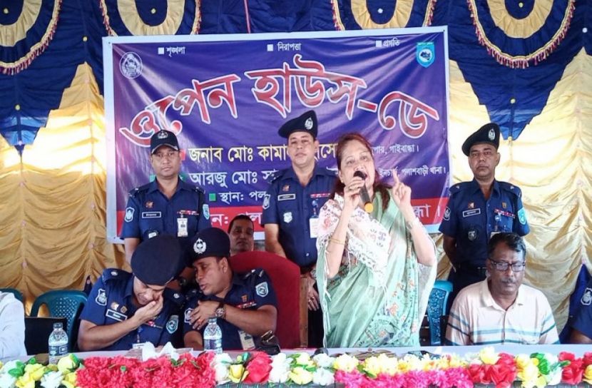পলাশবাড়ীতে ওপেন হাউজ-ডে অনুষ্ঠিত