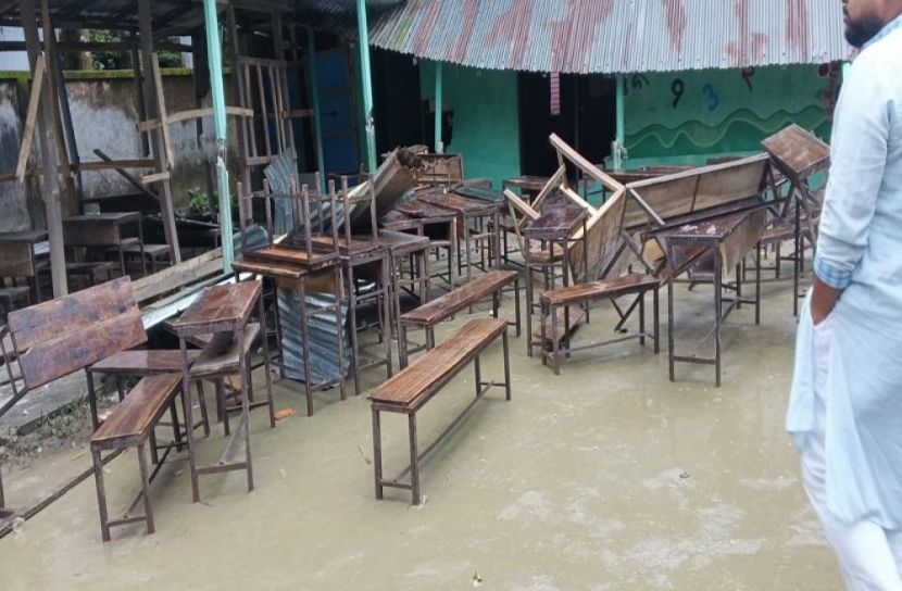 লক্ষ্মীপুরে রাতের অন্ধকারে স্কুল ভাঙচুর-লুটপাট