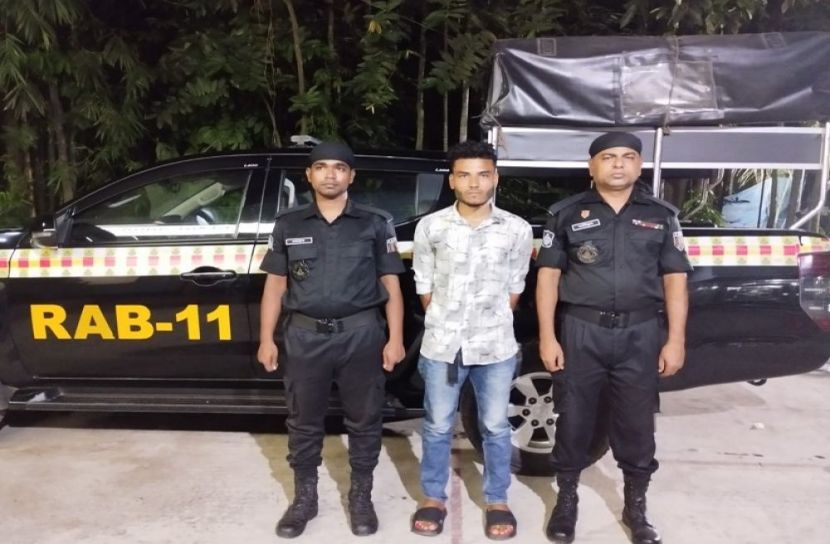 তরুণীকে ডেকে নিয়ে ধর্ষণ, তরুণ গ্রেফতার