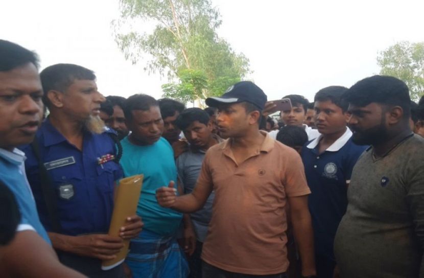 ঠাকুরগাঁওয়ে গলা কাটা লাশ উদ্ধার