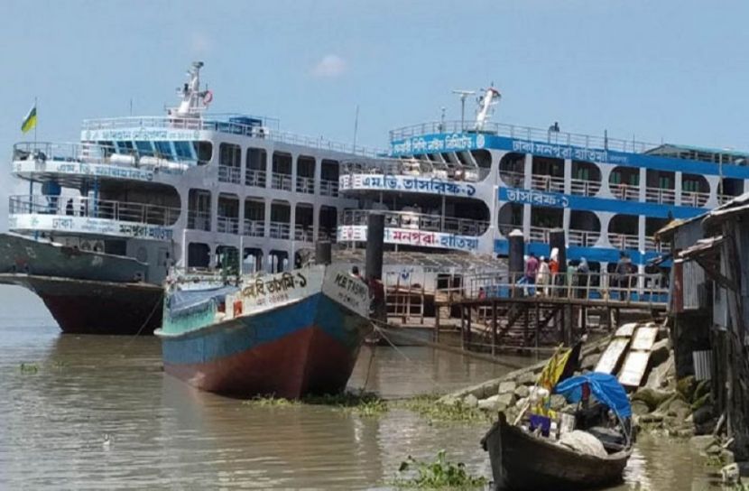 হাতিয়ার সঙ্গে দেশের নৌ-যোগাযোগ বন্ধ