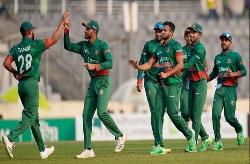 ফিল্ডিংয়ে বাংলাদেশ
