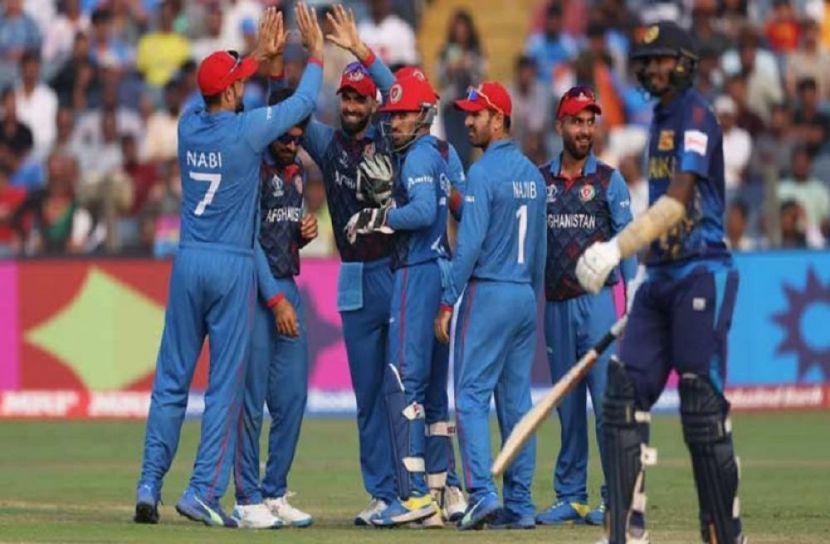 ২৪১ রানে গুটিয়ে গেল শ্রীলঙ্কা
