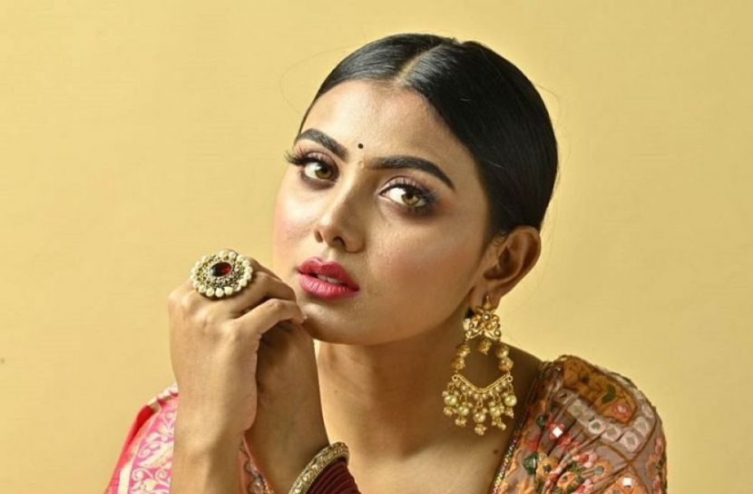 প্রেমিক পাচ্ছেন না ইধিকা!