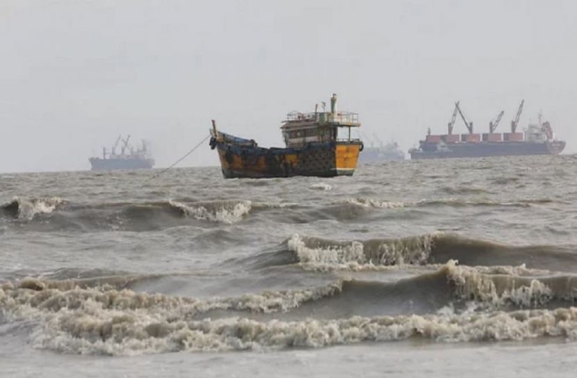 বন্দরে ৭ নম্বর বিপৎসংকেত