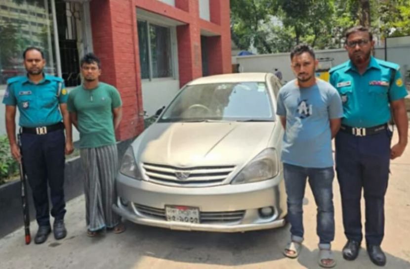 উত্তরায় প্রাইভেটকারে অপহরণ; ভিডিও ভাইরালের পর গ্রেপ্তার ২