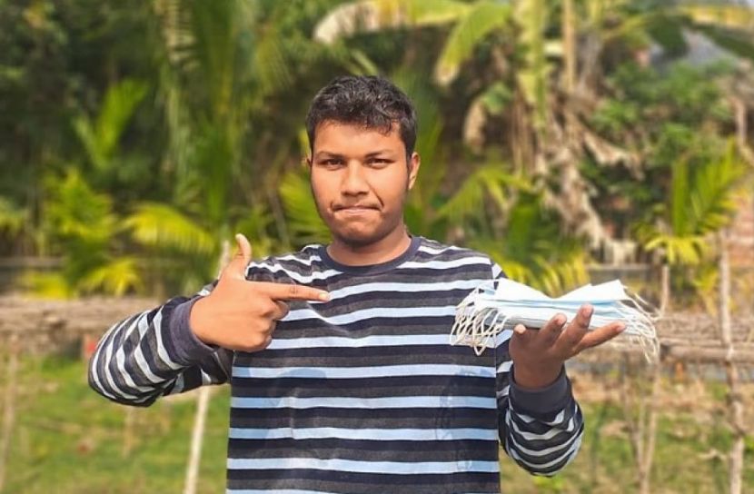 মাস্ক পরে বিশ্ব রেকর্ড গড়লেন সিফাত আকন
