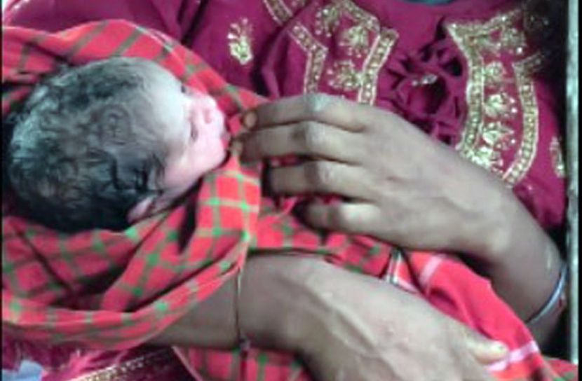 সুবর্ণচরে যাত্রী ছাউনিতে সন্তান প্রসব, পিতৃপরিচয় নিয়ে আলোচনা