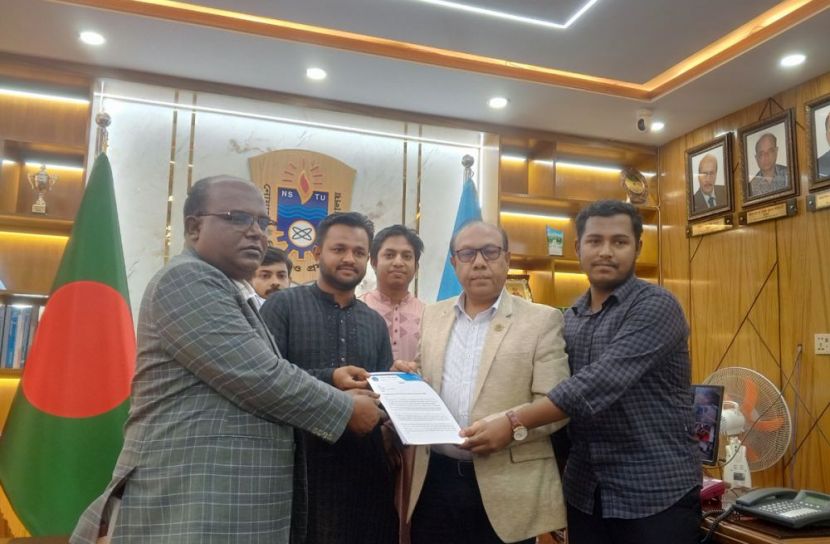 নোবিপ্রবিতে সেনাবাহিনীর কাছে ভবনের কাজ হস্তান্তরের দাবি তীব্র